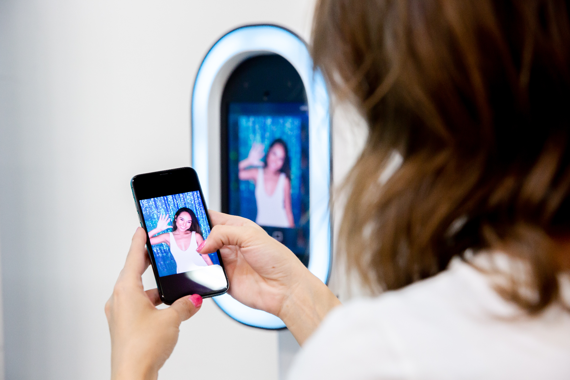 Guest sharing photos instantly from their phone